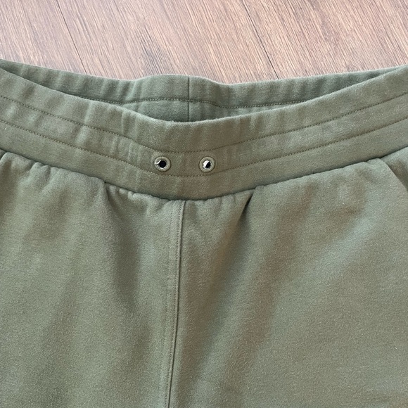 Fabletics Jogger - Picture 4 of 6
